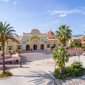 Club Marina Hotel